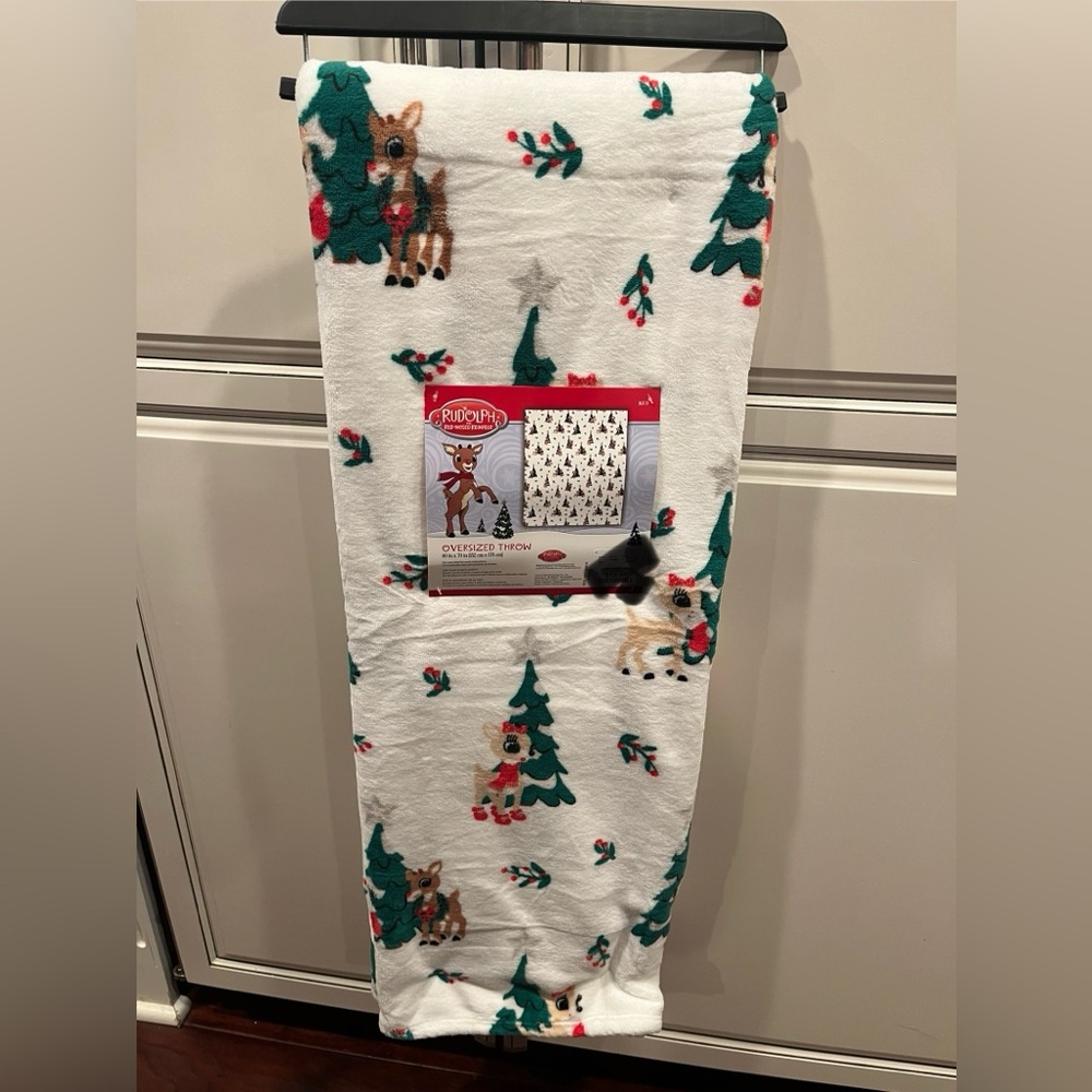 Rudolph the Red Nose Reindeer Christmas Oversized Throw Blanket